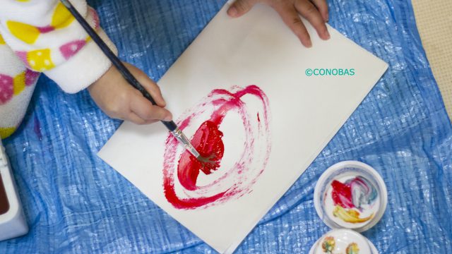 お絵描きで子どもの力が伸びる 現役保育士がその効果と関わり方のポイントを解説